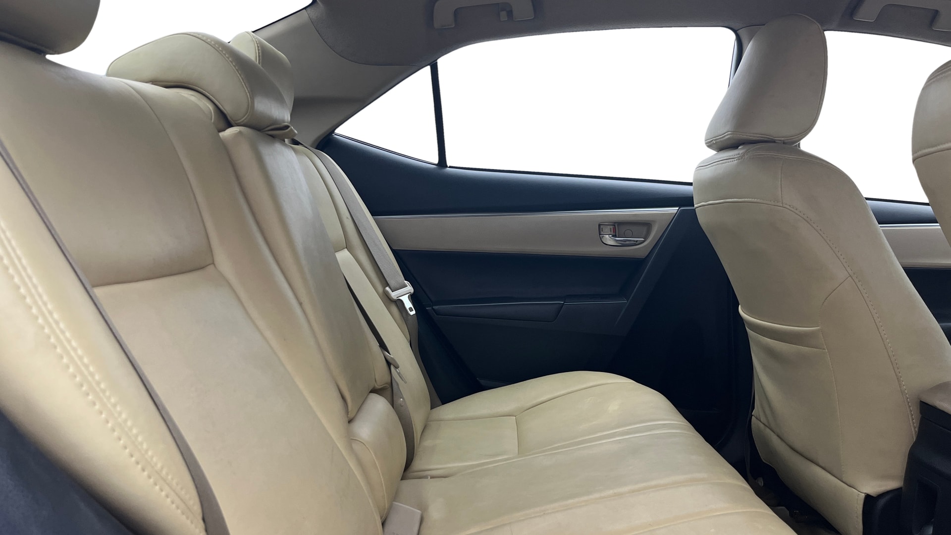 View 2014 Toyota Corolla Altis 1.8 VL AT Image 35 Used 2014 Toyota Corolla Altis 1.8 VL AT Image 35