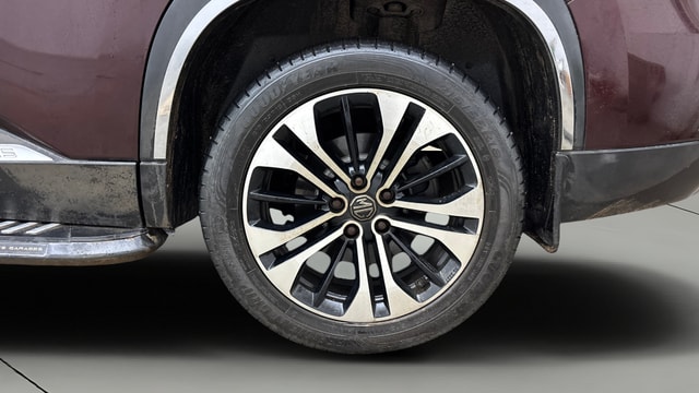View MG Hector Plus Image 12 Used MG Hector Plus Image 12