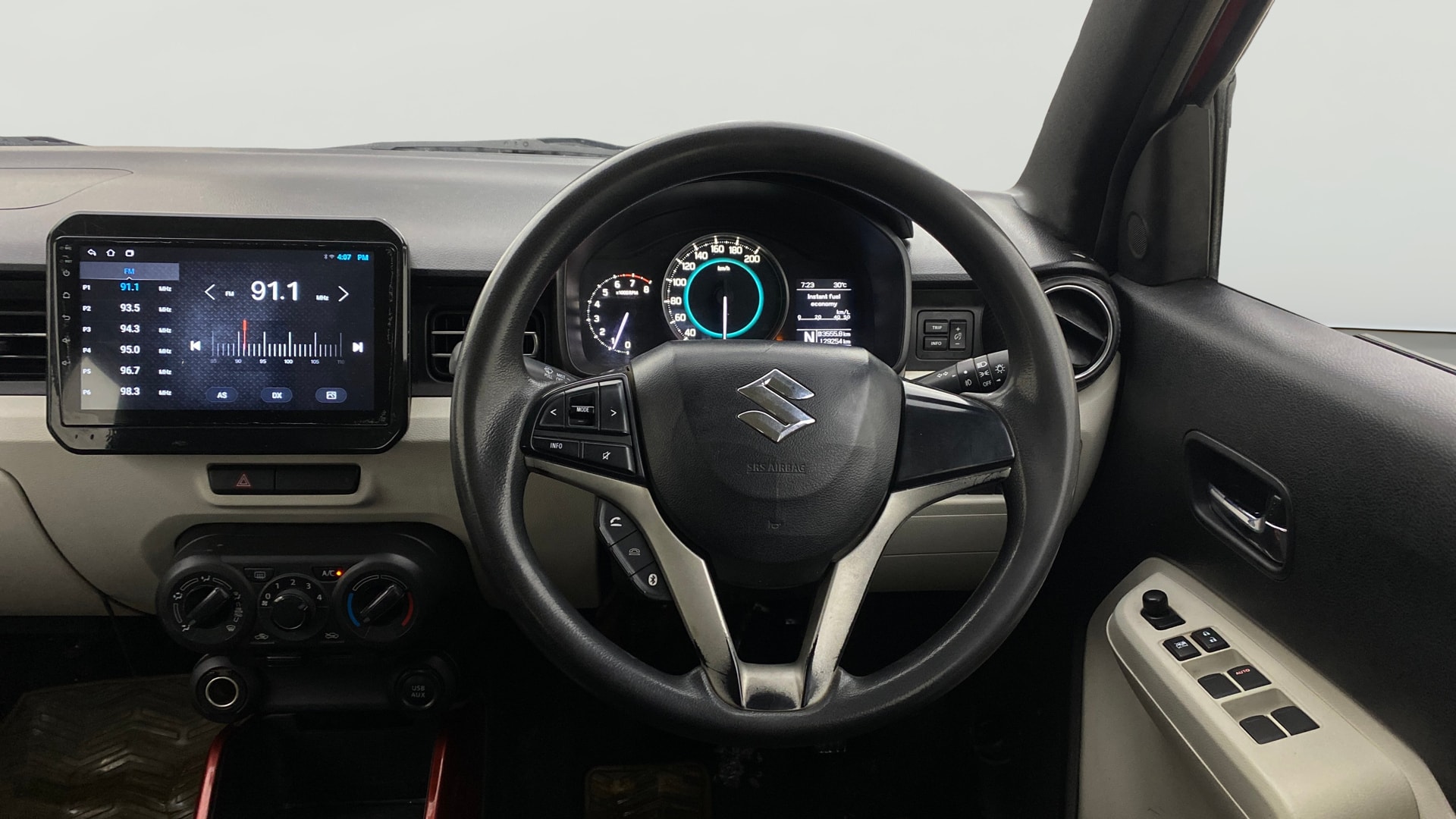 View 2017 Maruti Suzuki 1000 Base Variant Image 12 Used 2017 Maruti Suzuki 1000 Base Variant Image 12