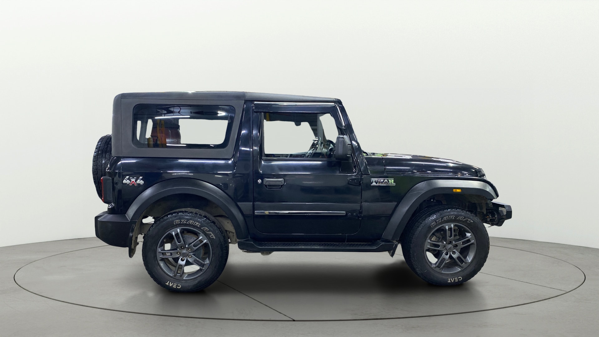 View 2022 Mahindra Thar AX Standard Manual Soft Top 6 Seater Image 9 Used 2022 Mahindra Thar AX Standard Manual Soft Top 6 Seater Image 9