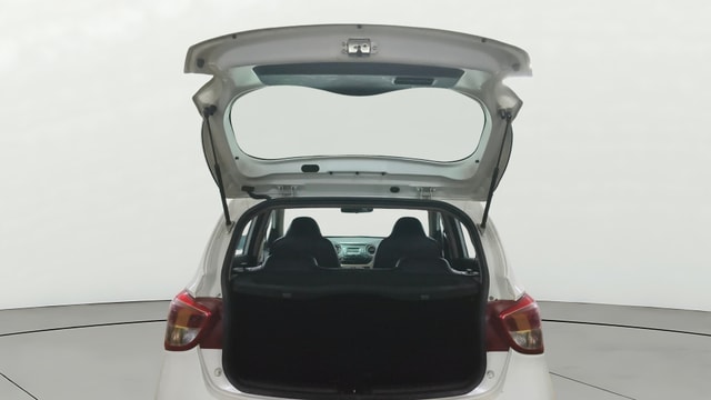 View Hyundai Grand i10 Image 17 Used Hyundai Grand i10 Image 17