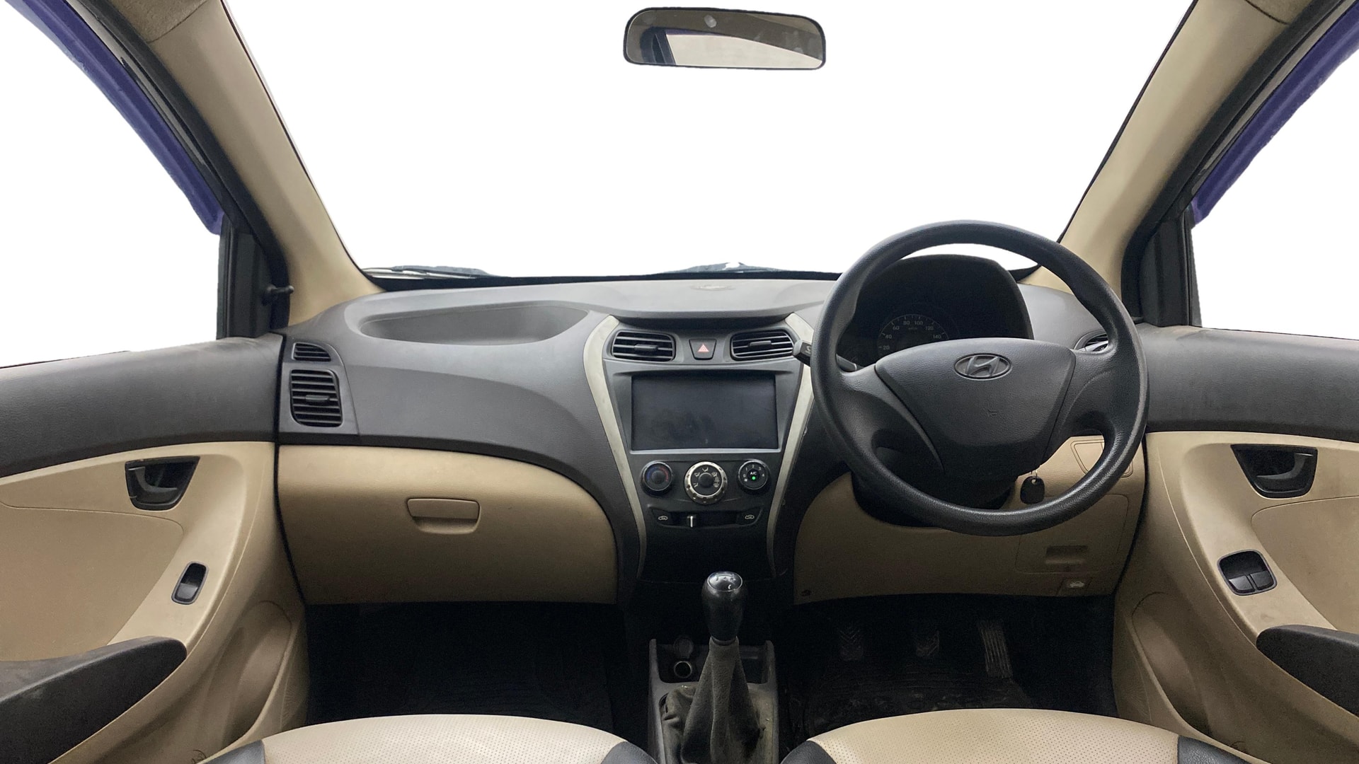 View 2016 Hyundai EON Era Plus Image 15 Used 2016 Hyundai EON Era Plus Image 15
