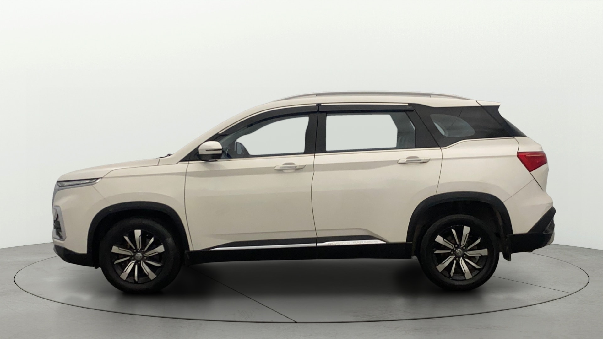 View 2019 MG Hector Sharp Diesel Image 28 Used 2019 MG Hector Sharp Diesel Image 28