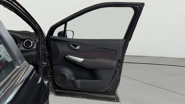 View Nissan Kicks Image 45 Used Nissan Kicks Image 45