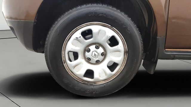 View Renault Duster Image 28 Used Renault Duster Image 28