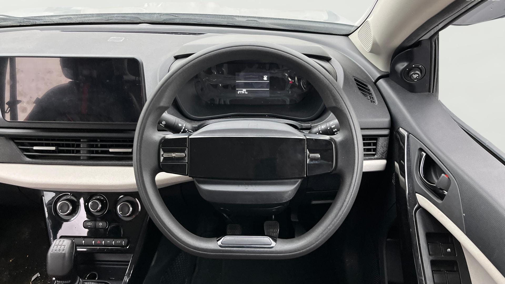 Used 2025 Tata Nexon Used 2025 Tata Nexon