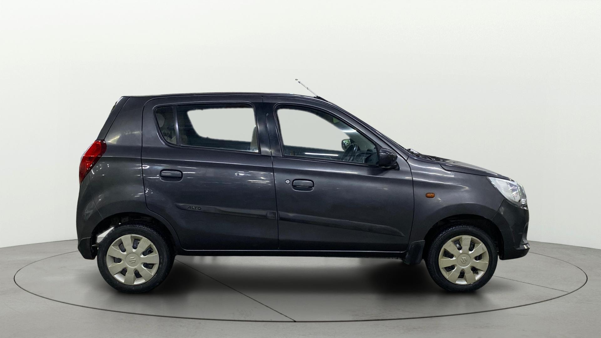 View 2015 Maruti Suzuki Alto K10 LX Image 25 Used 2015 Maruti Suzuki Alto K10 LX Image 25