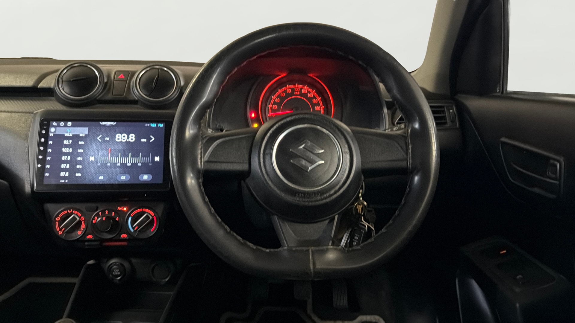 View 2020 Maruti Suzuki 1000 Base Variant Image 20 Used 2020 Maruti Suzuki 1000 Base Variant Image 20