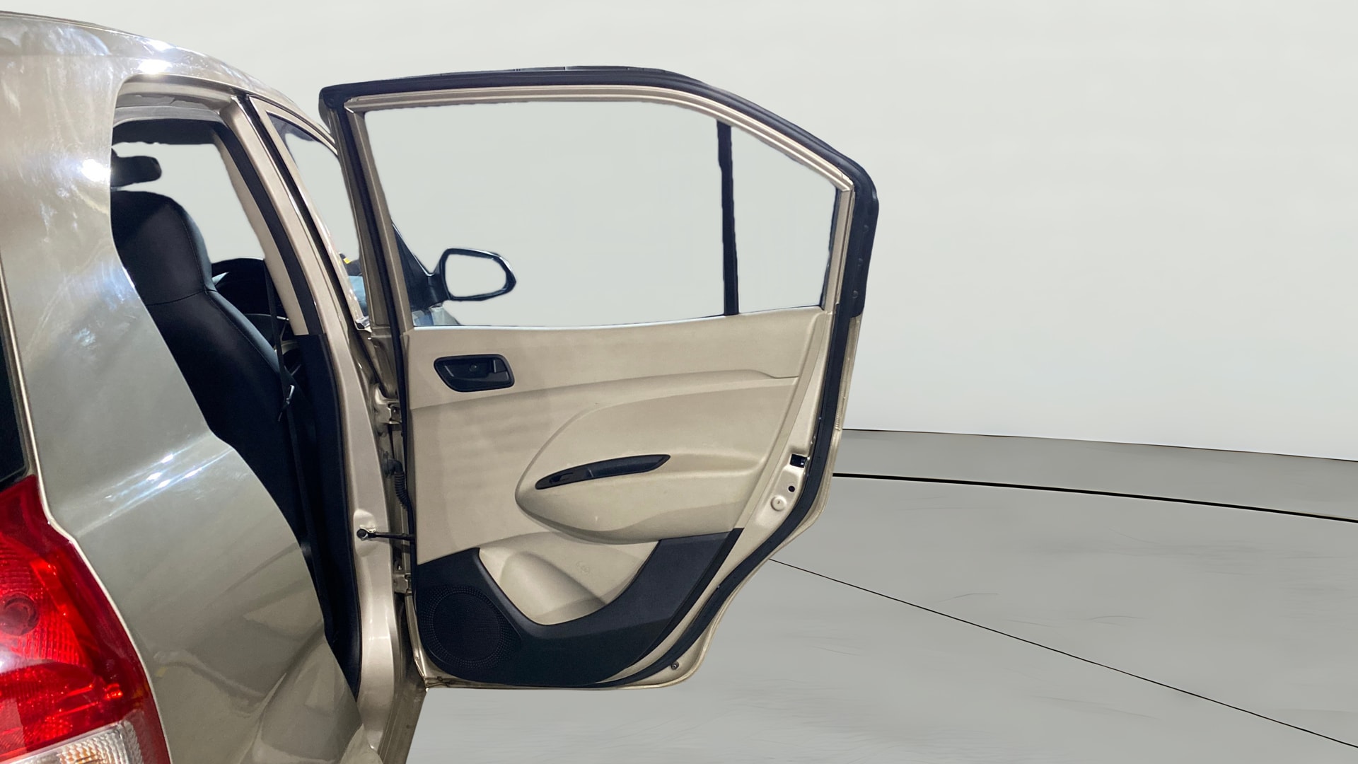 View 2020 Hyundai New Santro D-Lite Petrol Image 7 Used 2020 Hyundai New Santro D-Lite Petrol Image 7