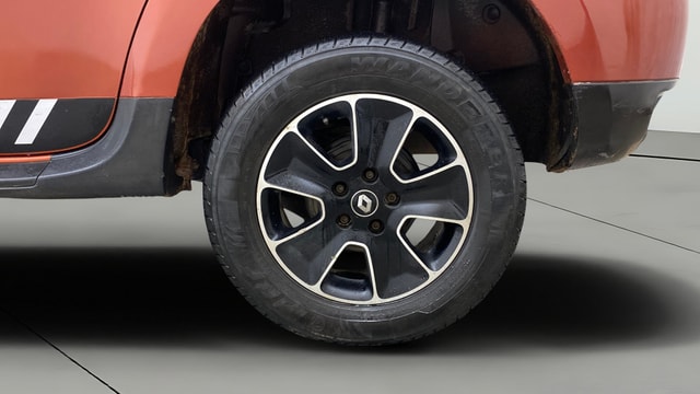 View Renault Duster Image 11 Used Renault Duster Image 11
