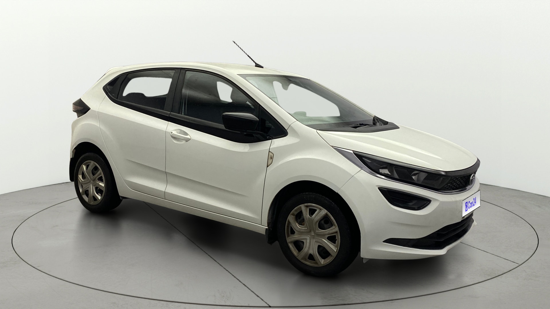 View 2021 Tata Altroz XM Plus Petrol Image 35 Used 2021 Tata Altroz XM Plus Petrol Image 35