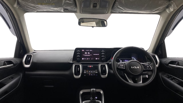 View Kia Sonet Image 15 Used Kia Sonet Image 15
