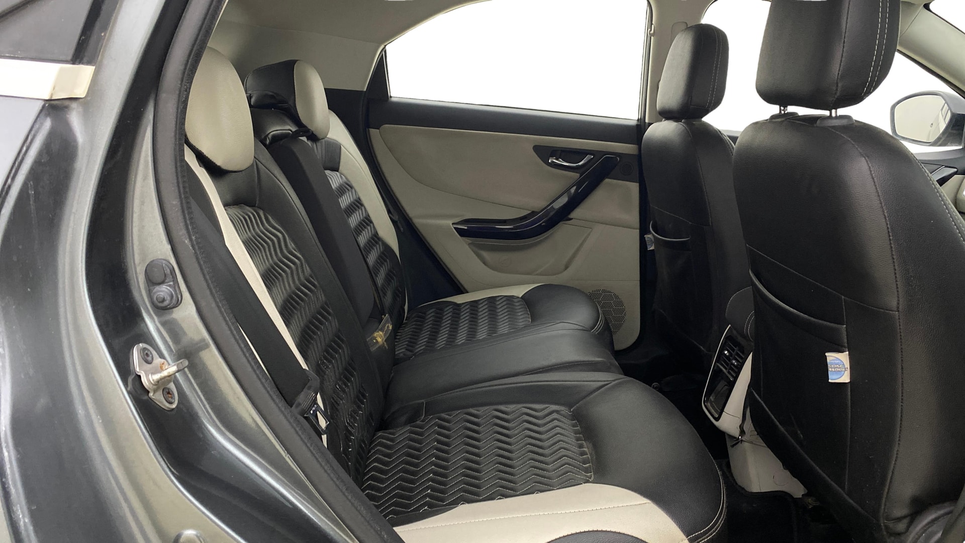 View 2023 Tata Nexon XZA Plus Diesel Image 29 Used 2023 Tata Nexon XZA Plus Diesel Image 29