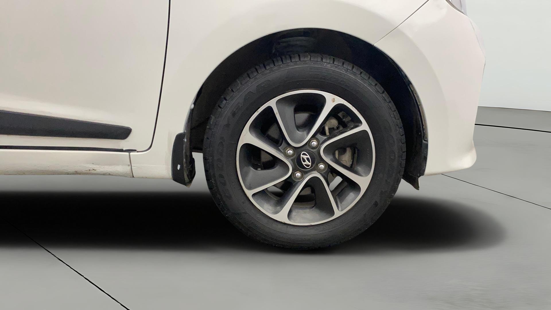 View 2019 Hyundai Grand i10 1.2 Asta Petrol Image 40 Used 2019 Hyundai Grand i10 1.2 Asta Petrol Image 40