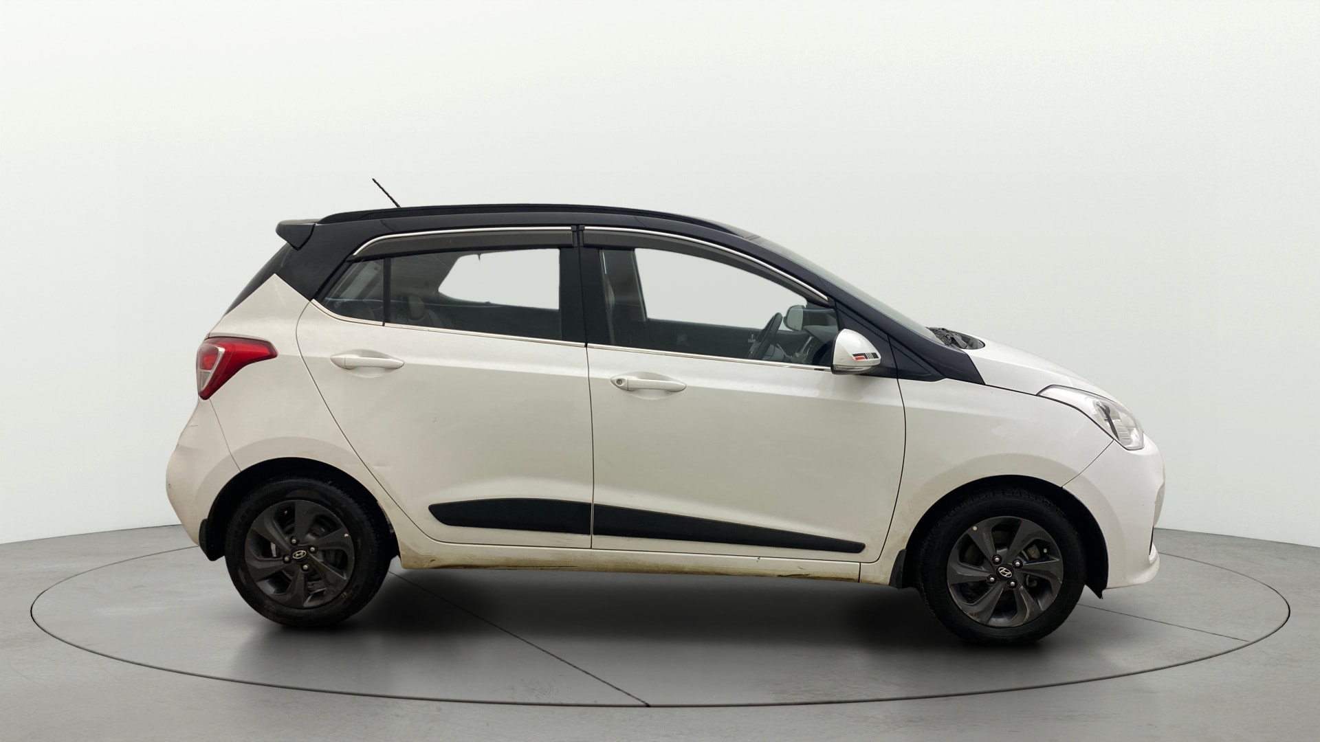 Used 2019 Hyundai Grand i10 Used 2019 Hyundai Grand i10