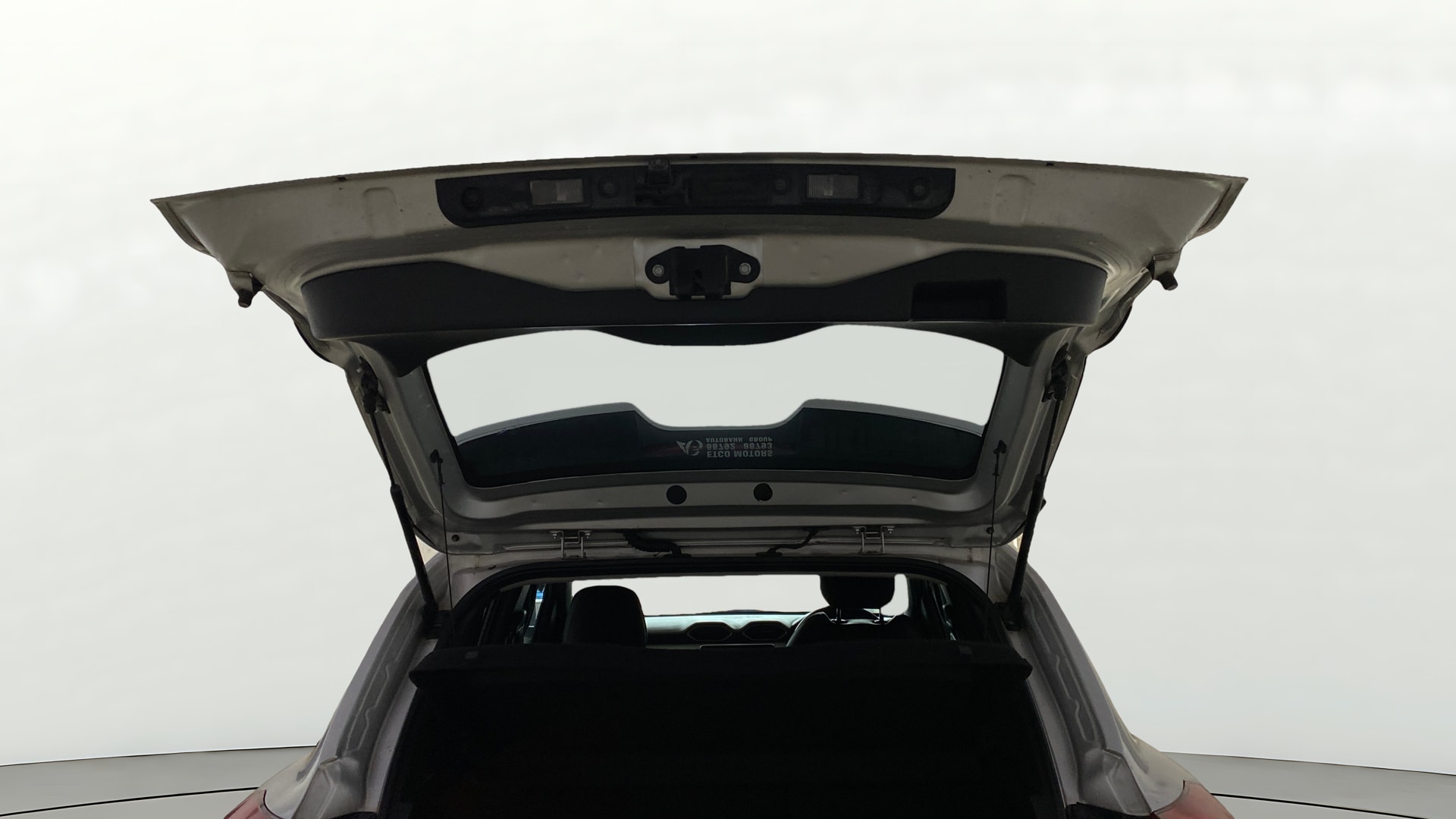 View 2022 Nissan Magnite Turbo XV Image 31 Used 2022 Nissan Magnite Turbo XV Image 31