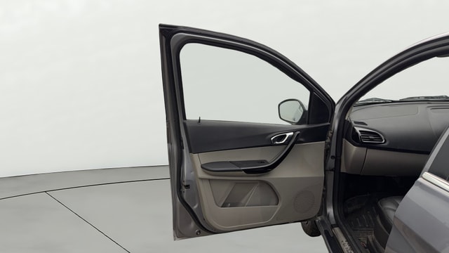 View Tata Tiago Image 30 Used Tata Tiago Image 30