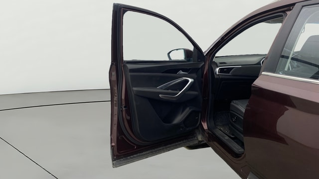View MG Hector Image 33 Used MG Hector Image 33