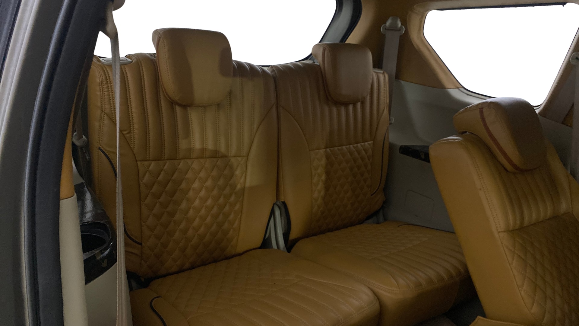 View 2019 Maruti Suzuki 1000 Base Variant Image 13 Used 2019 Maruti Suzuki 1000 Base Variant Image 13