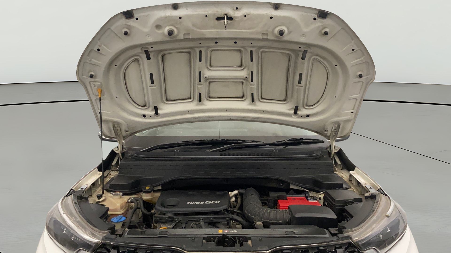 View 2023 Kia Sonet HTX iMT Petrol Image 21 Used 2023 Kia Sonet HTX iMT Petrol Image 21