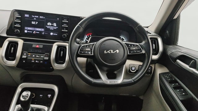 View Kia Sonet Image 21 Used Kia Sonet Image 21