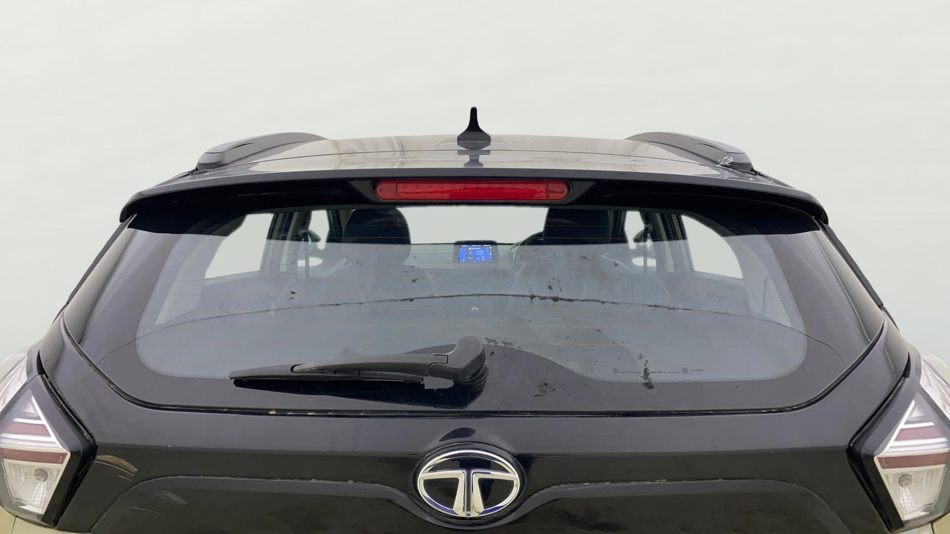 View 2022 Tata Nexon Revotron XE Image 5 Used 2022 Tata Nexon Revotron XE Image 5