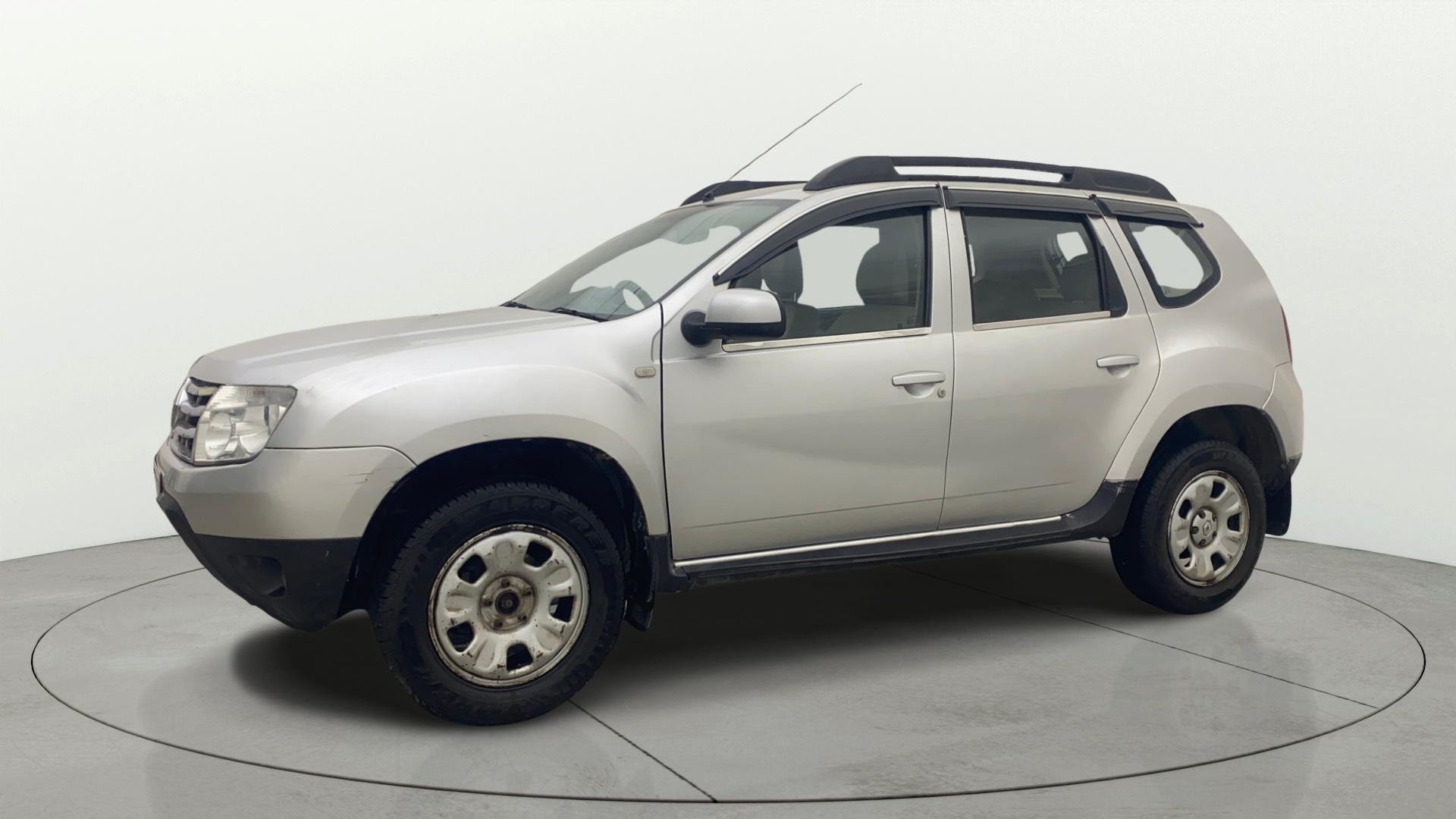 View 2015 Renault Duster 85 PS RxL plus Diesel Image 21 Used 2015 Renault Duster 85 PS RxL plus Diesel Image 21