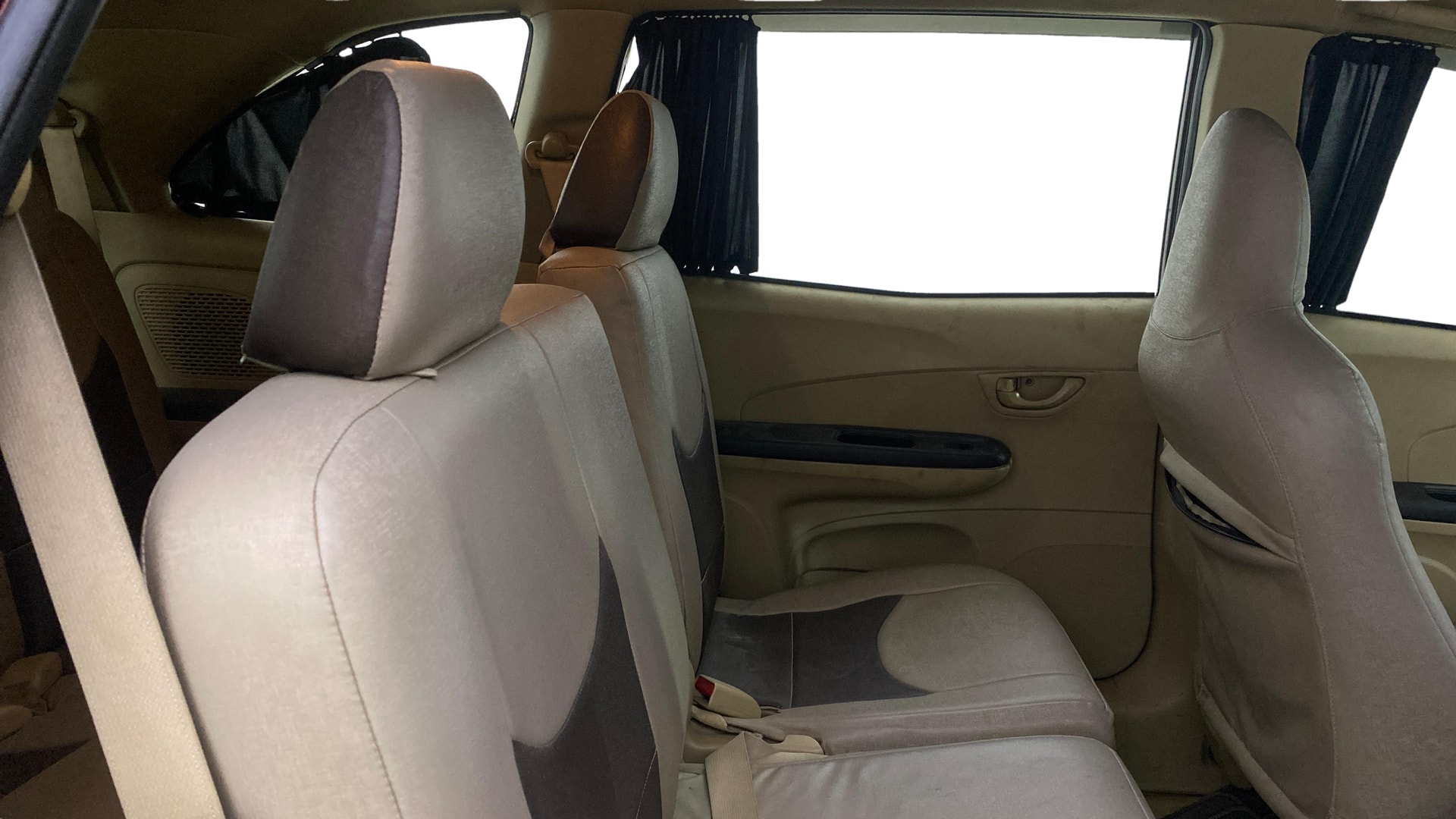 View 2014 Honda Mobilio E Diesel Image 28 Used 2014 Honda Mobilio E Diesel Image 28