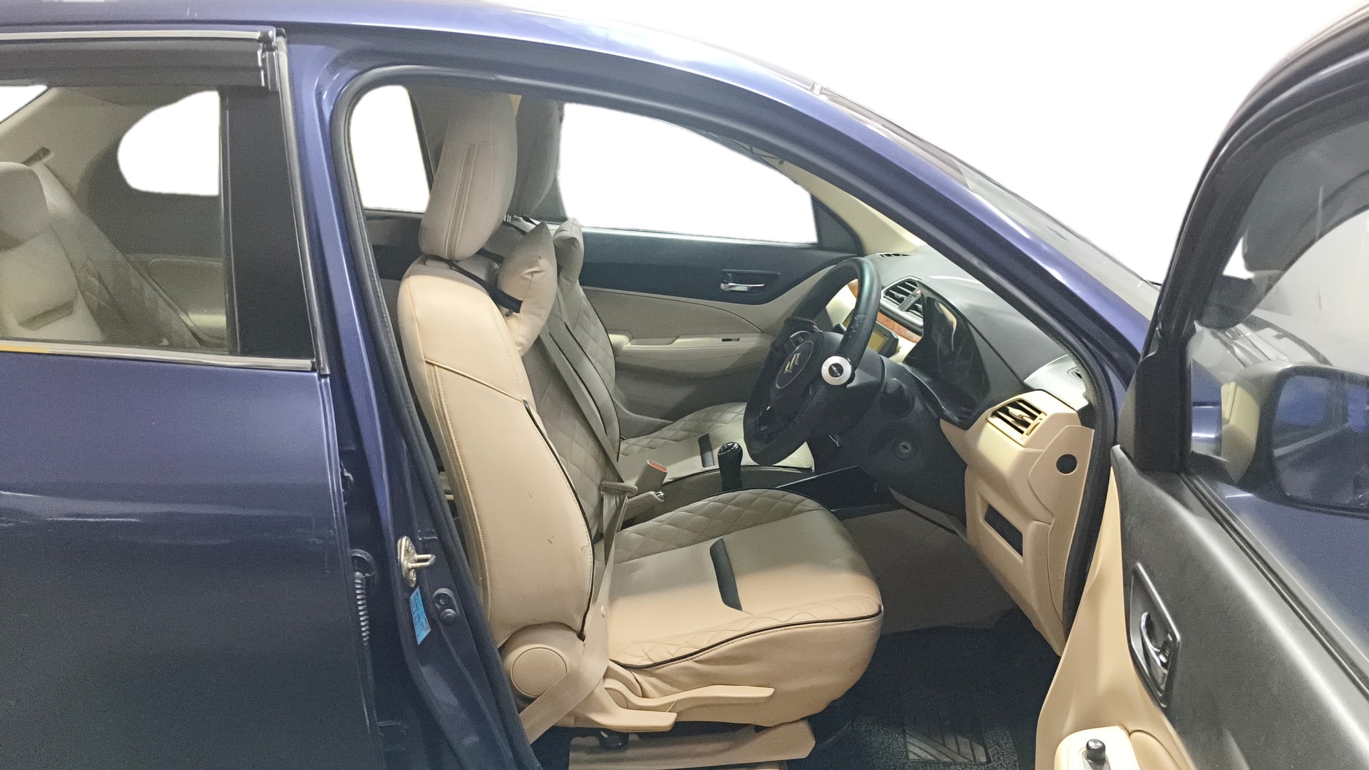 View 2020 Maruti Suzuki 1000 Base Variant Image 26 Used 2020 Maruti Suzuki 1000 Base Variant Image 26
