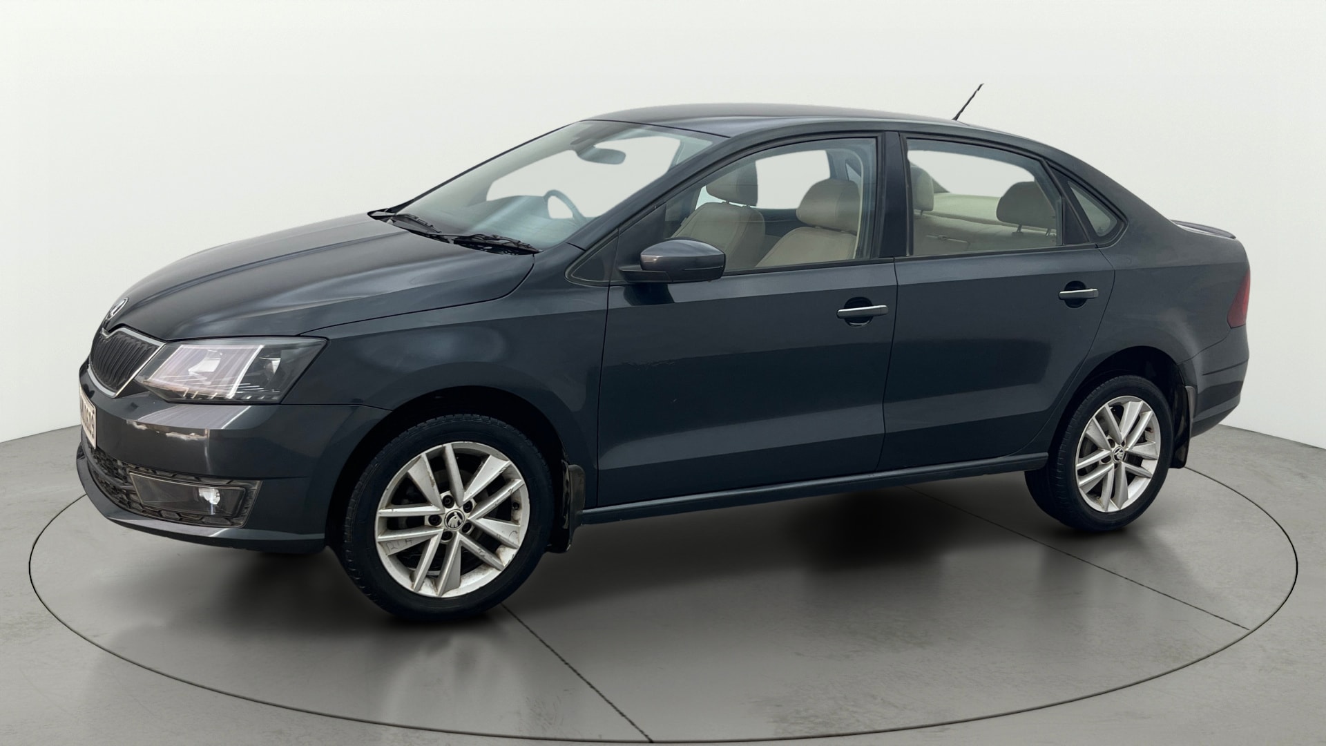 View 2017 Skoda Rapid 1.5 TDI CR Active BS IV Image 35 Used 2017 Skoda Rapid 1.5 TDI CR Active BS IV Image 35