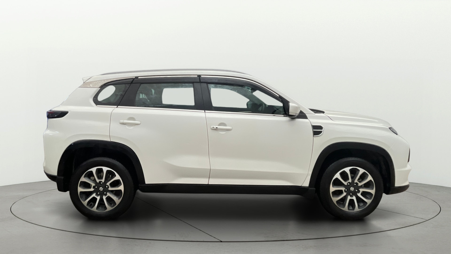 View 2025 Maruti Suzuki 1000 Base Variant Image 28 Used 2025 Maruti Suzuki 1000 Base Variant Image 28