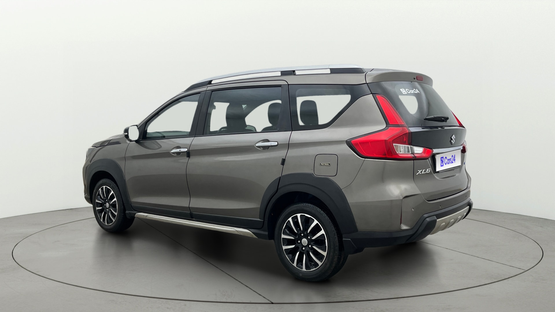 View 2022 Maruti Suzuki 1000 Base Variant Image 2 Used 2022 Maruti Suzuki 1000 Base Variant Image 2