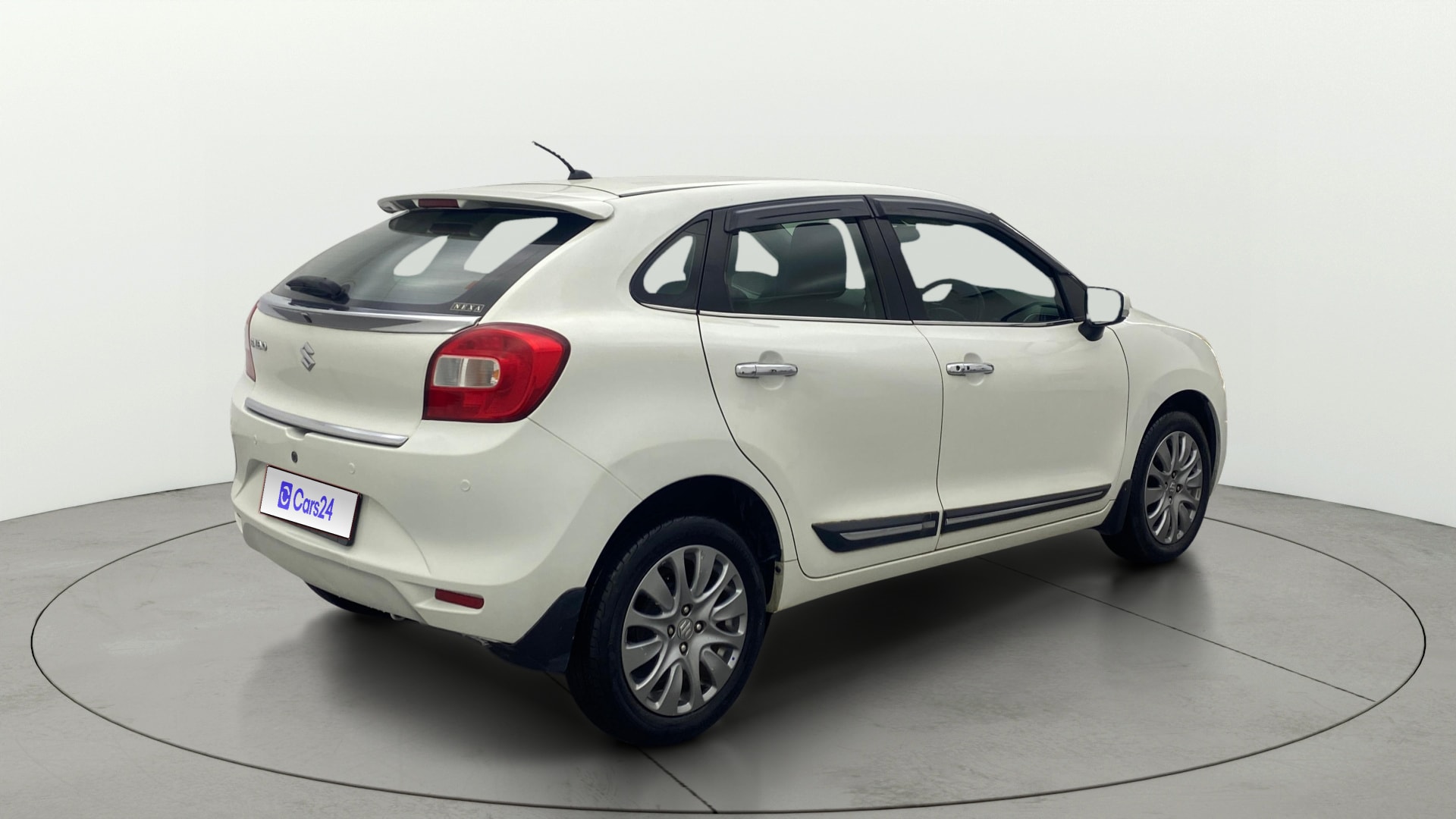 View 2018 Maruti Suzuki 1000 Base Variant Image 44 Used 2018 Maruti Suzuki 1000 Base Variant Image 44