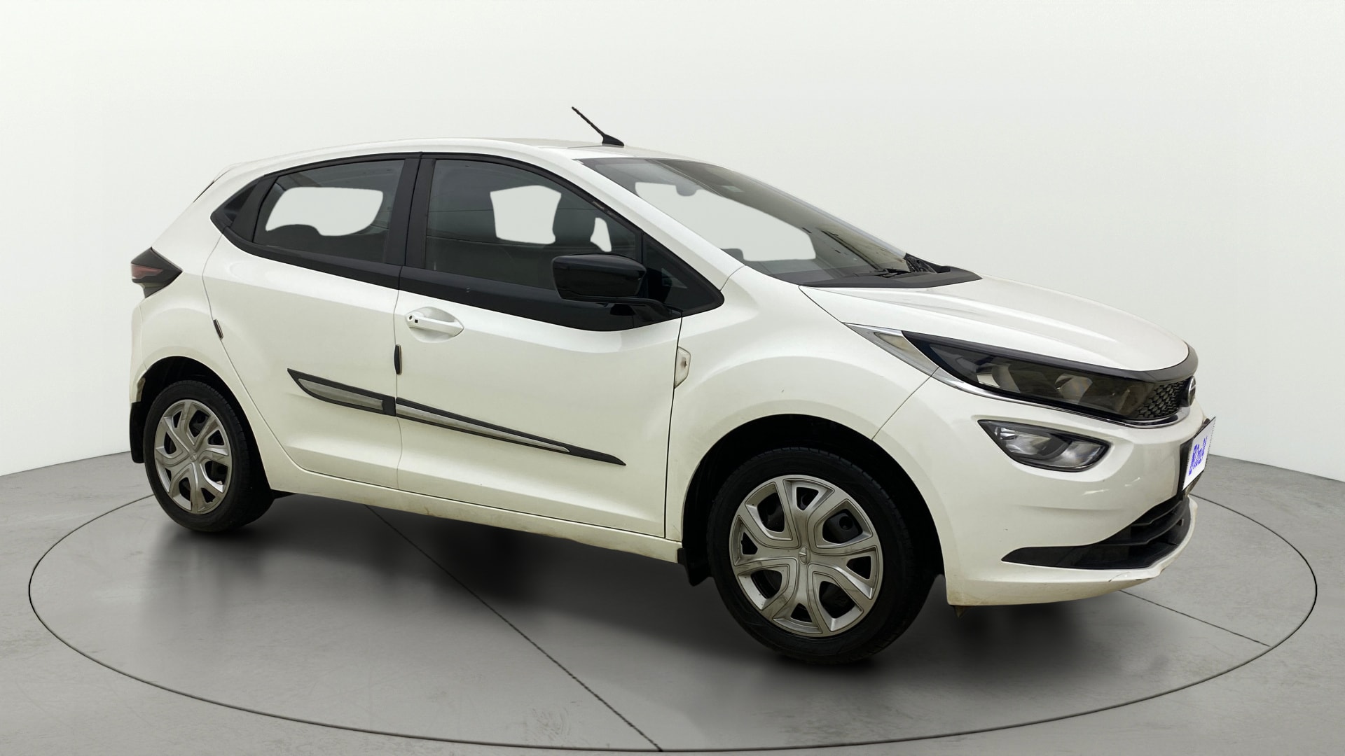 View 2022 Tata Altroz XT Petrol Image 22 Used 2022 Tata Altroz XT Petrol Image 22