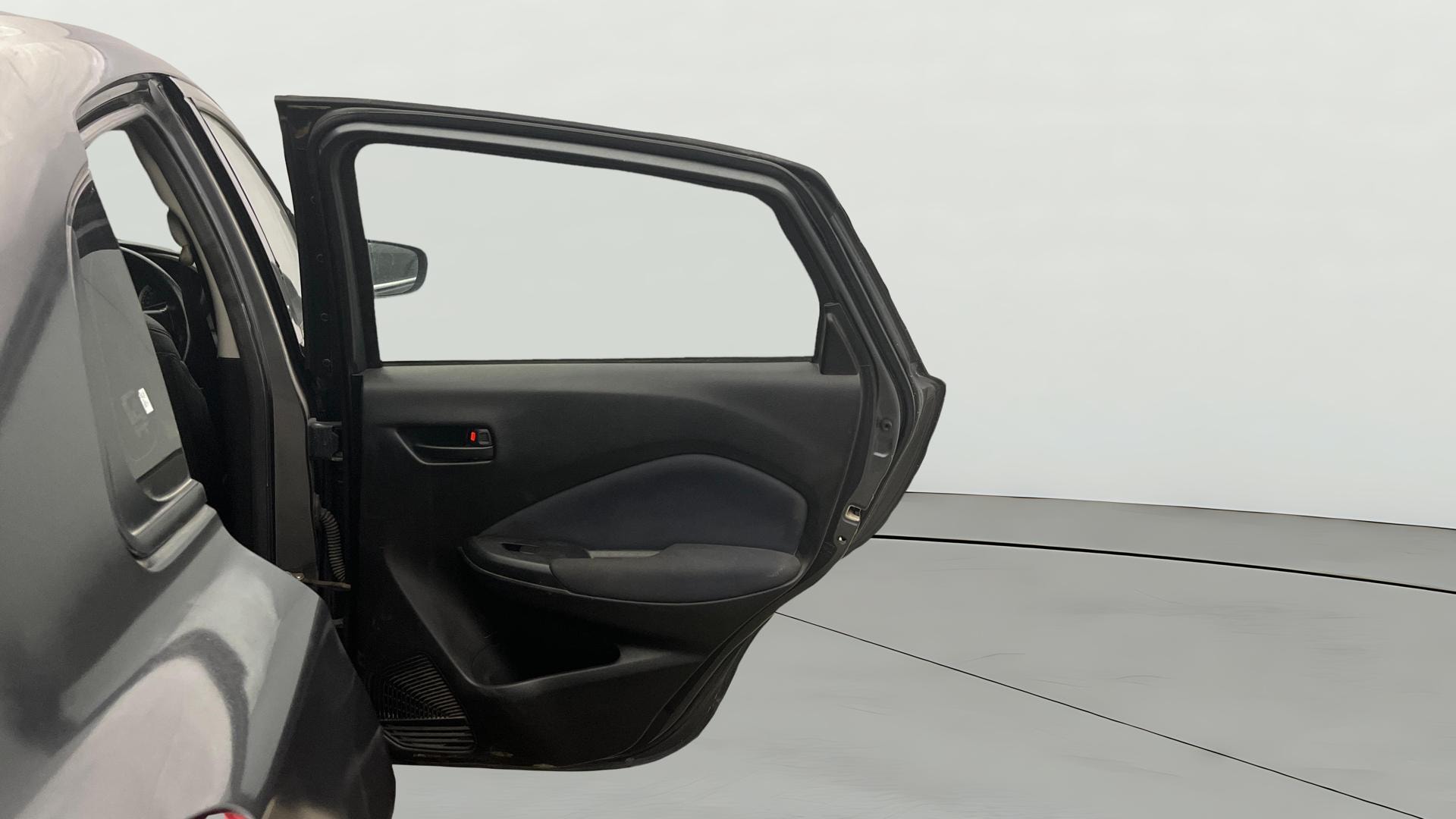 View 2023 Maruti Suzuki 1000 Base Variant Image 7 Used 2023 Maruti Suzuki 1000 Base Variant Image 7