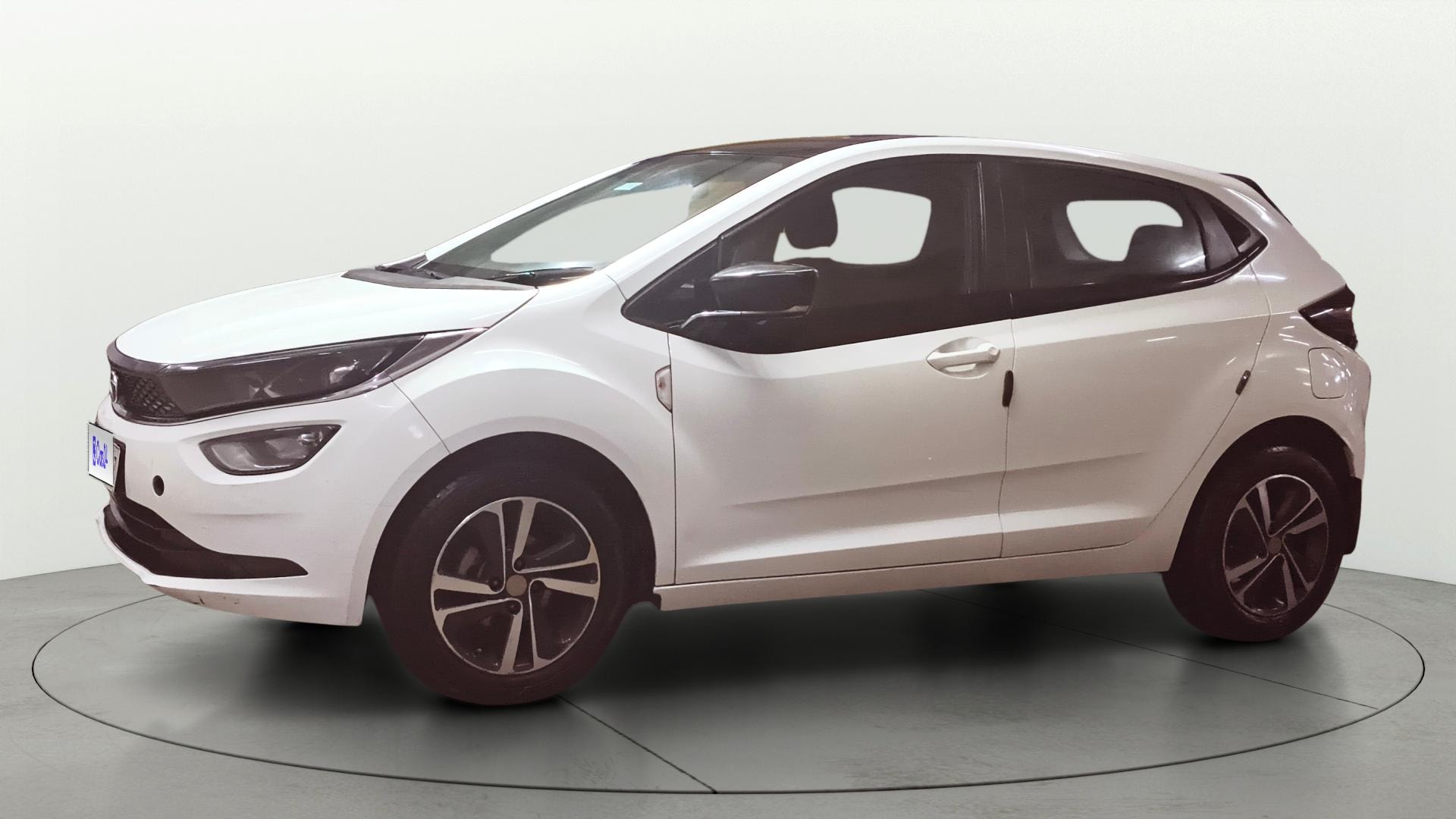 View 2023 Tata Altroz XZ Petrol Image 37 Used 2023 Tata Altroz XZ Petrol Image 37