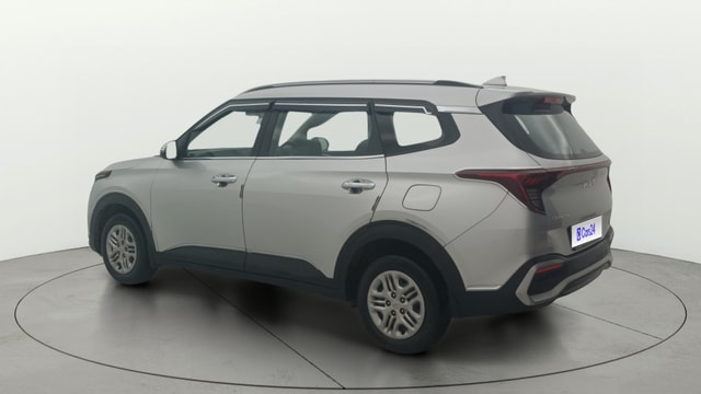 View Kia Carens Image 2 Used Kia Carens Image 2