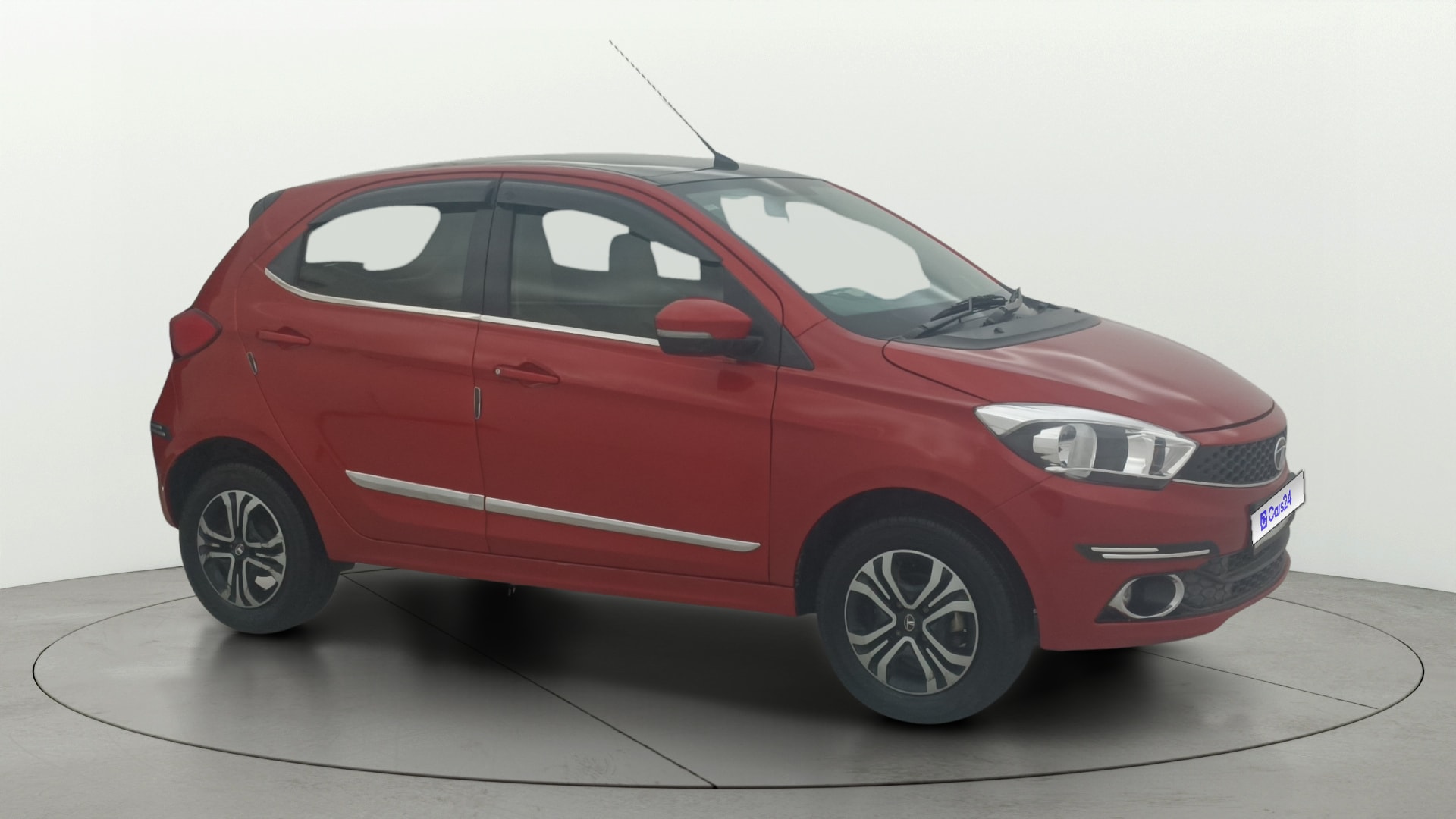 View 2019 Tata Tiago Revotorq XB Image 22 Used 2019 Tata Tiago Revotorq XB Image 22