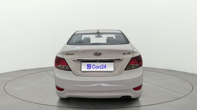View Hyundai Fluidic Verna Image 40 Used Hyundai Fluidic Verna Image 40
