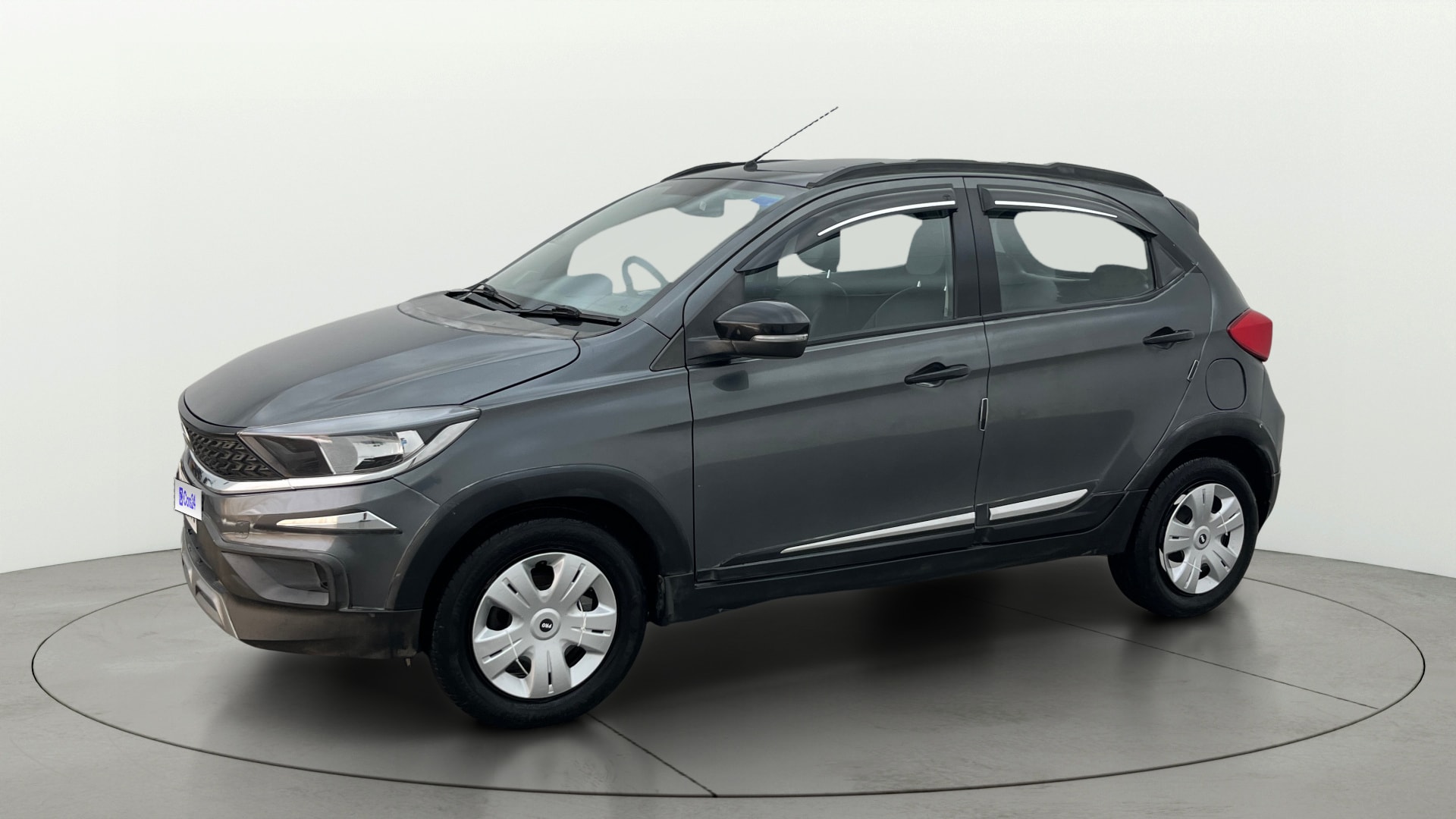 View 2023 Tata Tiago NRG XZ Revotron AMT Image 36 Used 2023 Tata Tiago NRG XZ Revotron AMT Image 36
