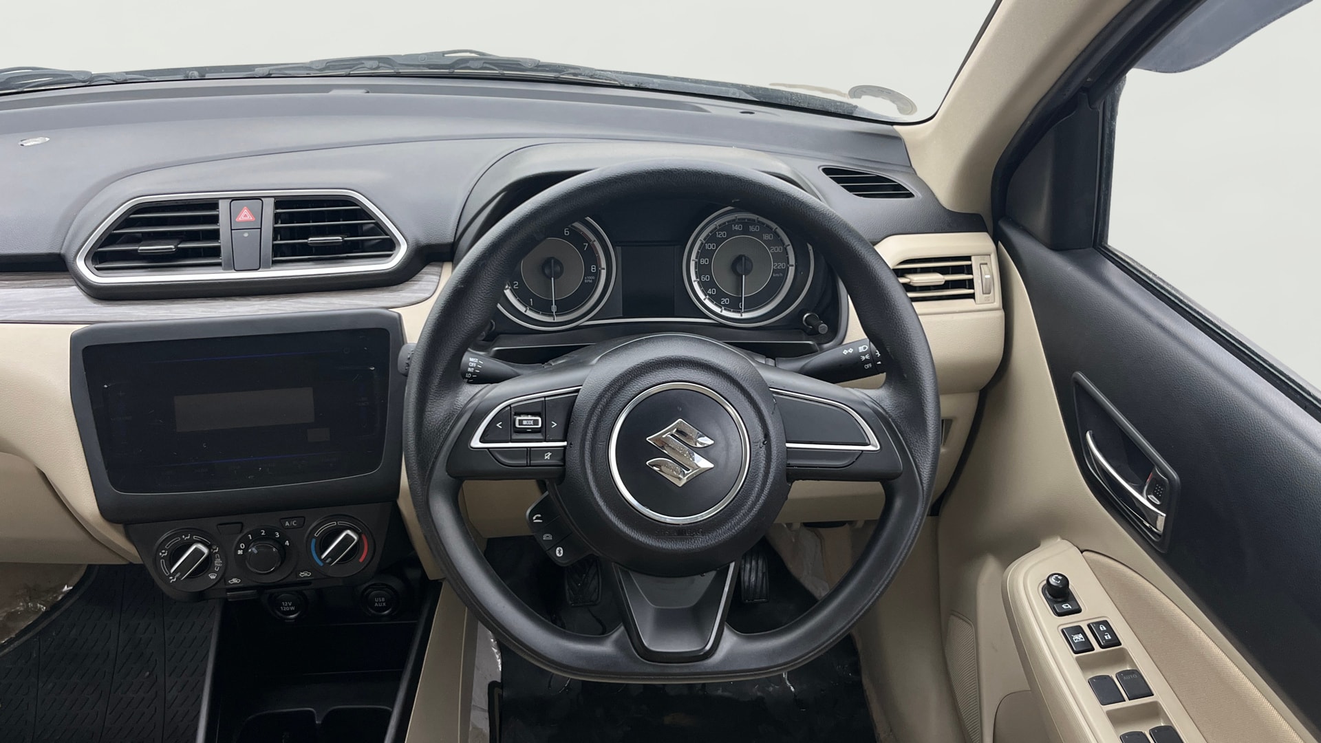 View 2024 Maruti Suzuki 1000 Base Variant Image 12 Used 2024 Maruti Suzuki 1000 Base Variant Image 12