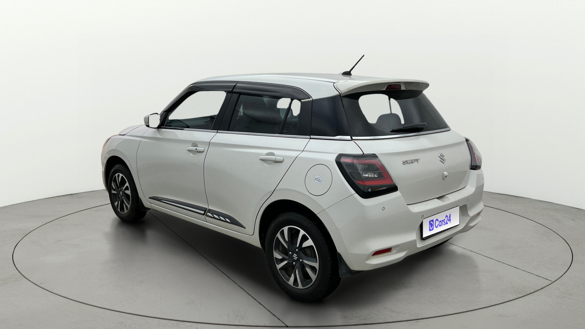 View 2024 Maruti Suzuki 1000 Base Variant Image 2 Used 2024 Maruti Suzuki 1000 Base Variant Image 2