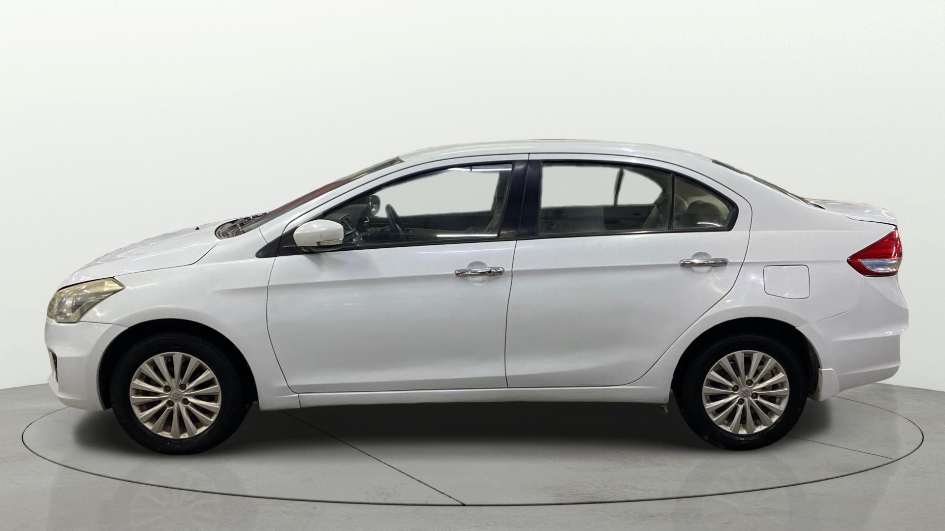 View 2015 Maruti Suzuki 1000 Base Variant Image 5 Used 2015 Maruti Suzuki 1000 Base Variant Image 5