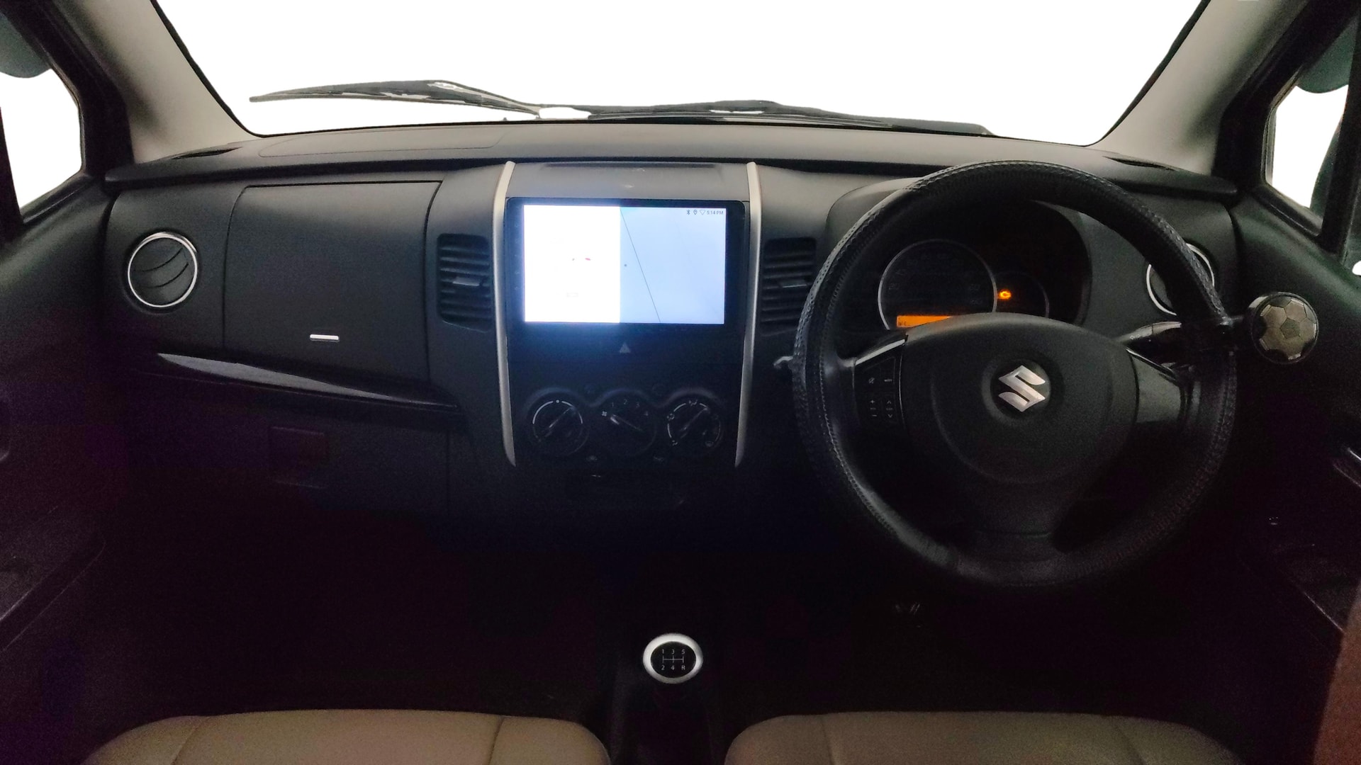 View 2014 Maruti Suzuki Stingray LXI Image 15 Used 2014 Maruti Suzuki Stingray LXI Image 15
