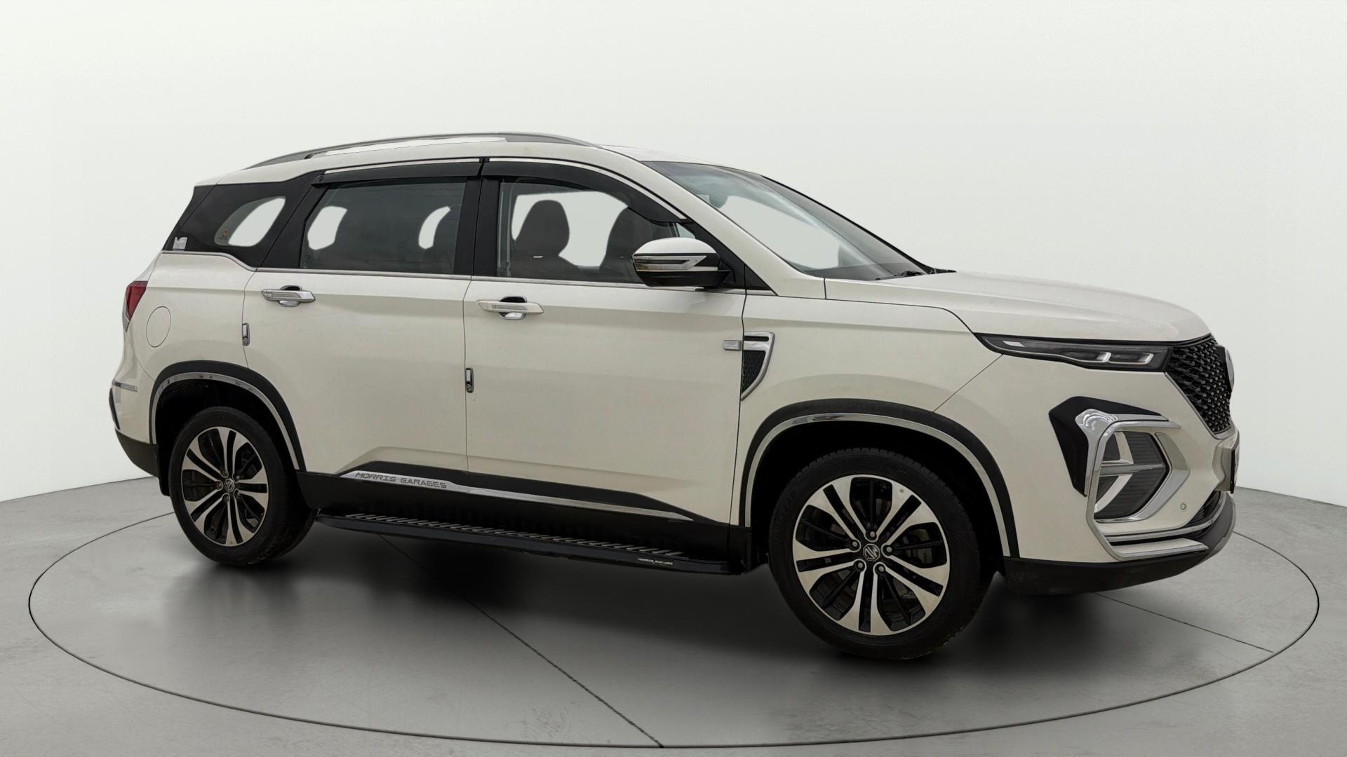 View 2022 MG Hector Plus Sharp Turbo 6 Seater Diesel Image 24 Used 2022 MG Hector Plus Sharp Turbo 6 Seater Diesel Image 24