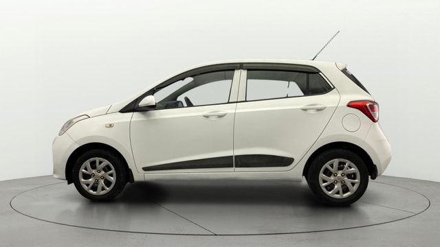 View Hyundai Grand i10 Image 5 Used Hyundai Grand i10 Image 5