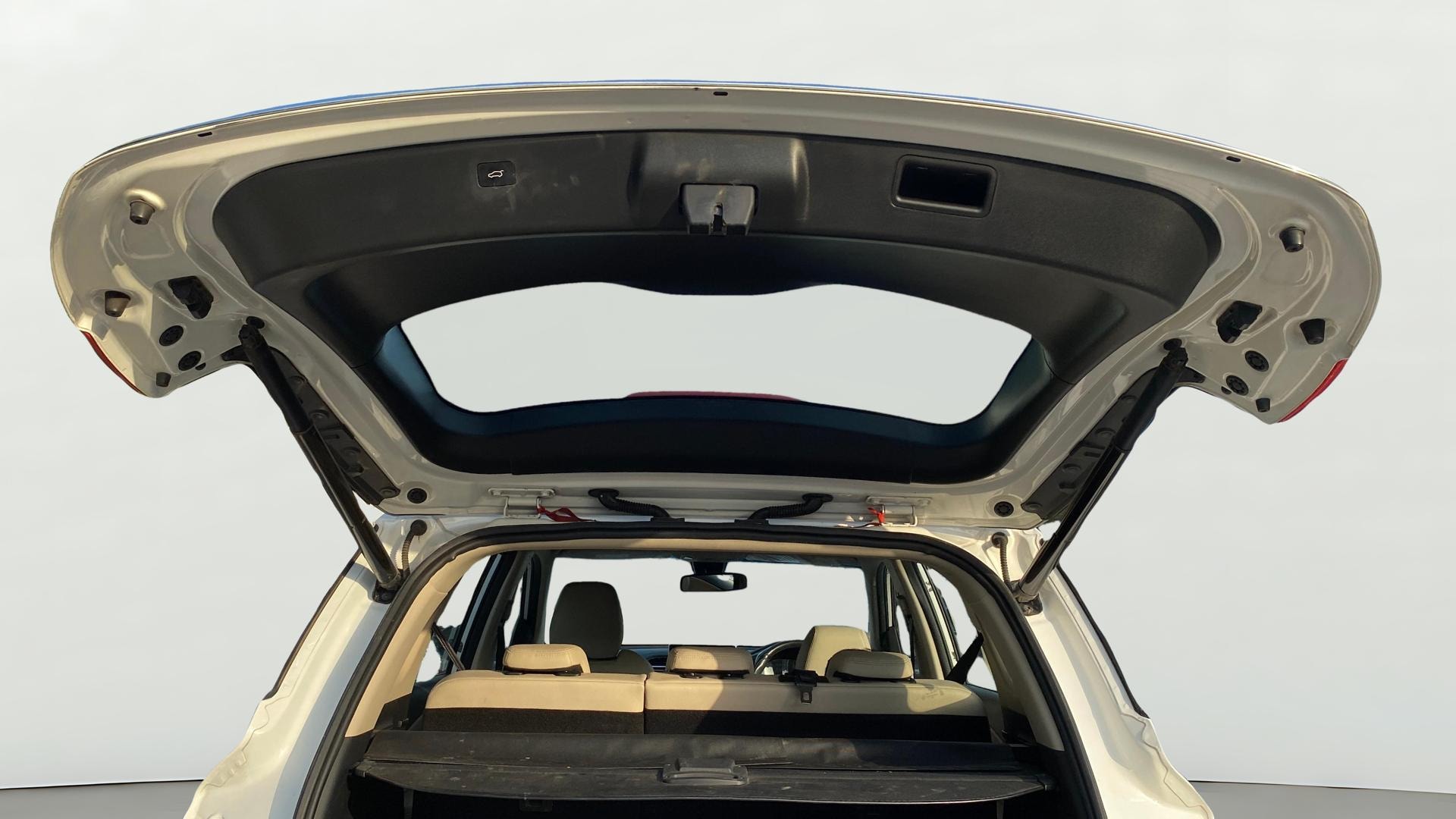 View 2023 MG Hector Sharp Hybrid BS IV Image 33 Used 2023 MG Hector Sharp Hybrid BS IV Image 33