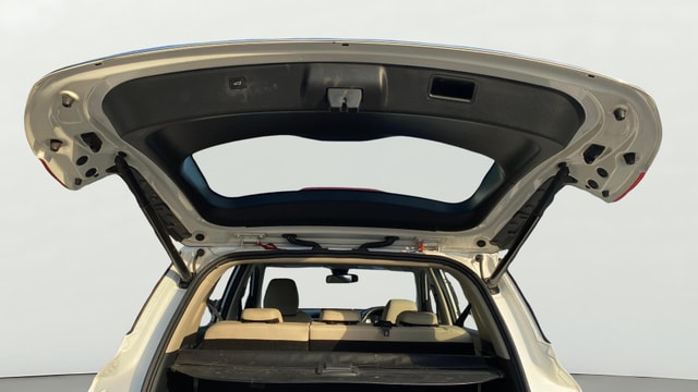 View MG Hector Image 33 Used MG Hector Image 33