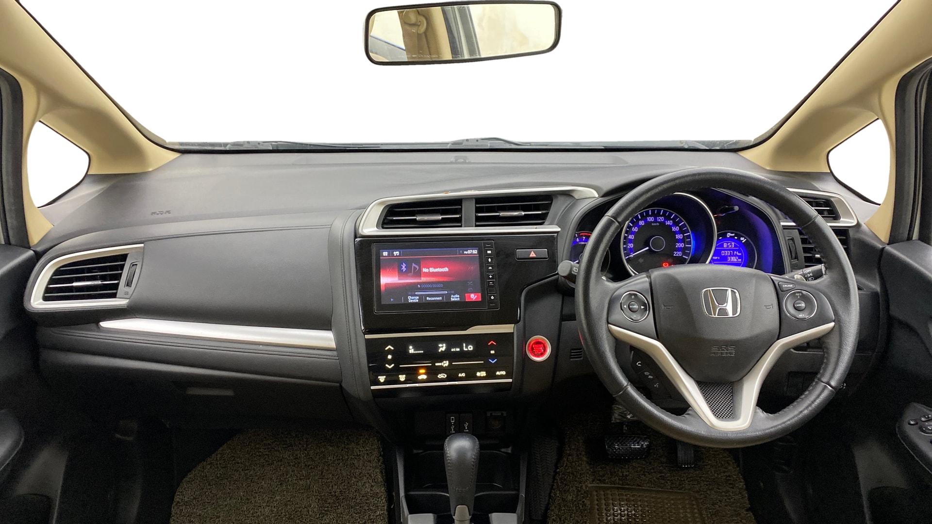 View 2022 Honda Jazz E MT Diesel Image 16 Used 2022 Honda Jazz E MT Diesel Image 16