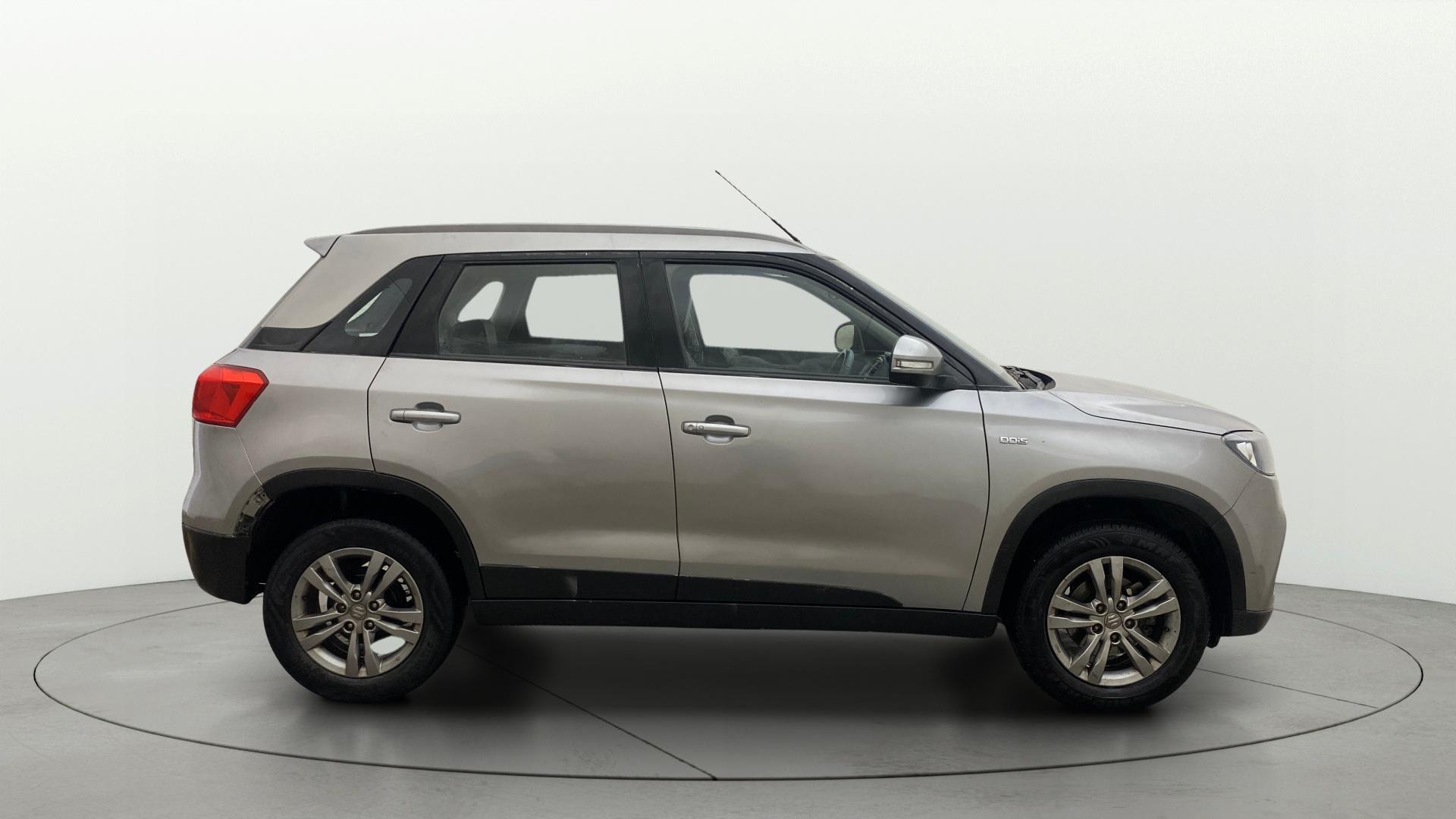 View 2016 Maruti Suzuki 1000 Base Variant Image 9 Used 2016 Maruti Suzuki 1000 Base Variant Image 9